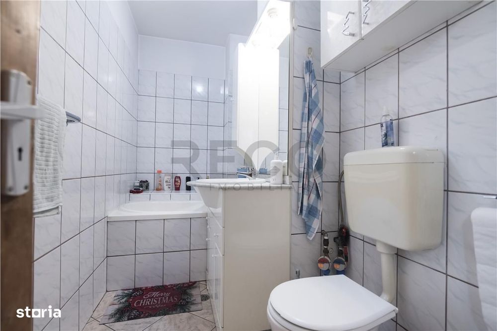 RECO, Apartament decomentat cu lift, 3 camere, Zona Rogerius, Oradea