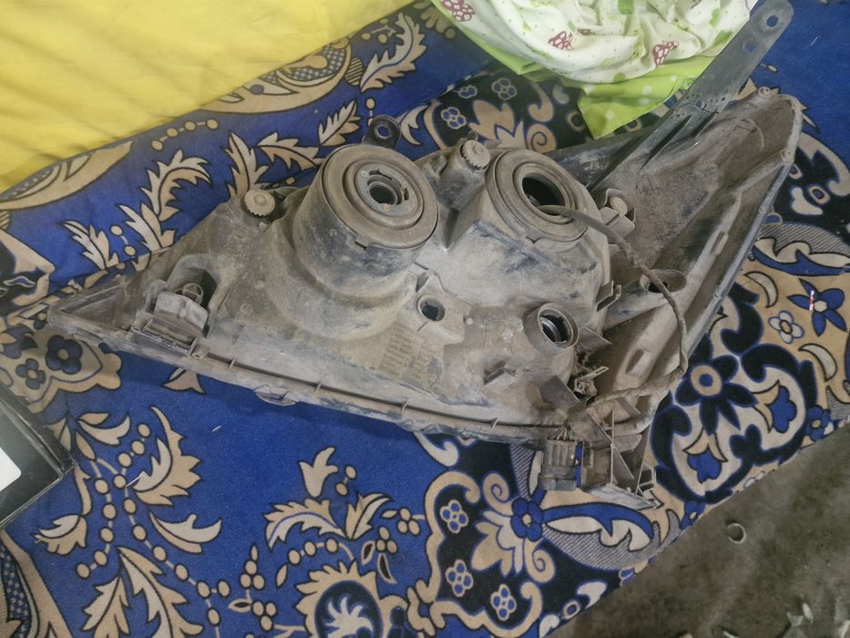 Фара лексус GX470