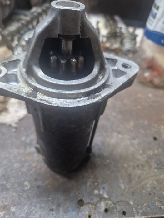 Продам стартер на 1zz-fe.