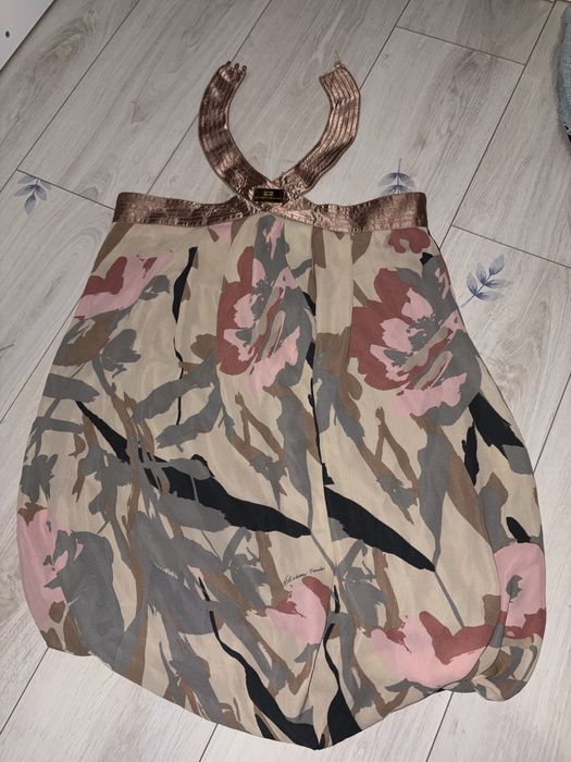 Рокли Elisabetta Franchi и Liu•Jo