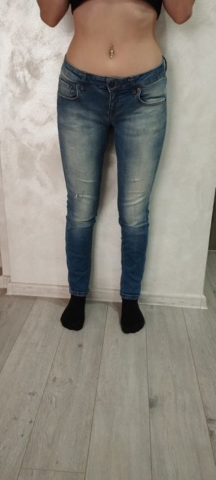 Blugi dama diferite modele