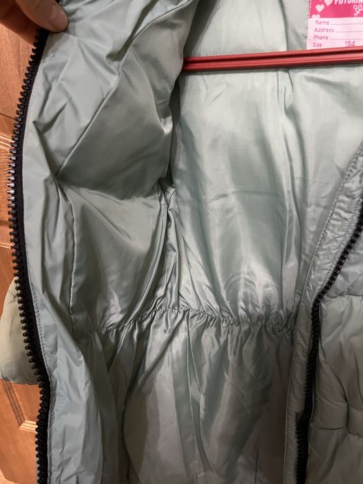 Продам куртку детскую перед зимой,на девочку