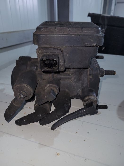 Supapa EBS Mercedes Actros mp4