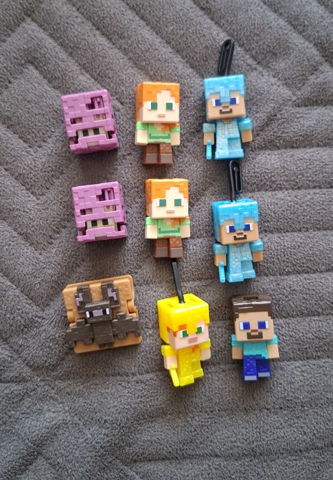 Майнкрафт фигурки киндер джой