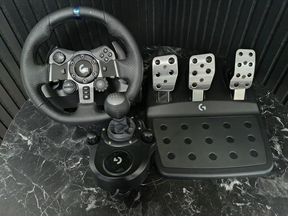 Noble Amanet - Volan Logitech G923, Schimbator + Pedale