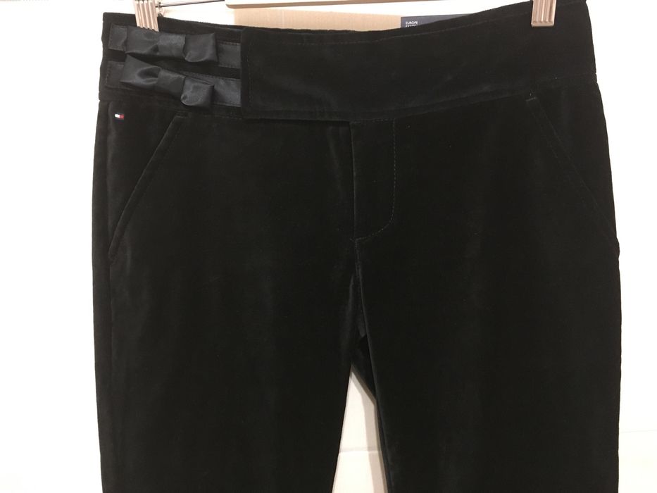 Tommy Hilfiger kid’s velvet trousers