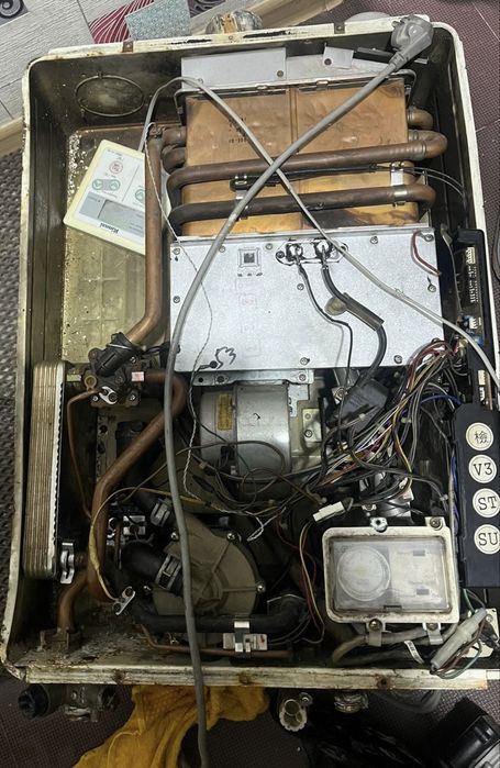 Срочно продам настенный котел