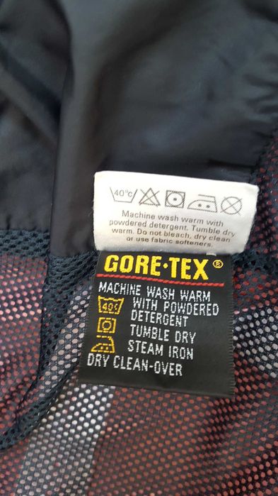 Зимно спортно червено яке MARMOT WINTER JAKET размер L