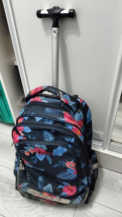 Сумка школьная детская с колесами