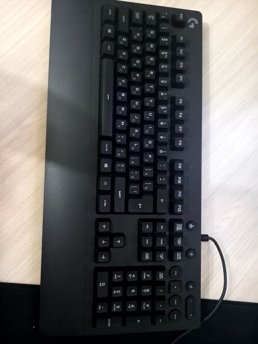 Игровая клавиатура logitech g213