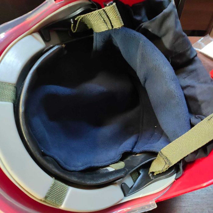 каска пожарного Южная Корея