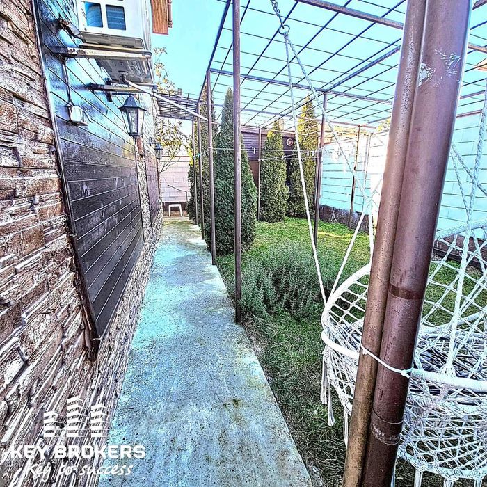 Продава се Къща в с. Гюльовца, Област Бургас - 119 кв.м за 1975 €/кв.м - Снимка #4