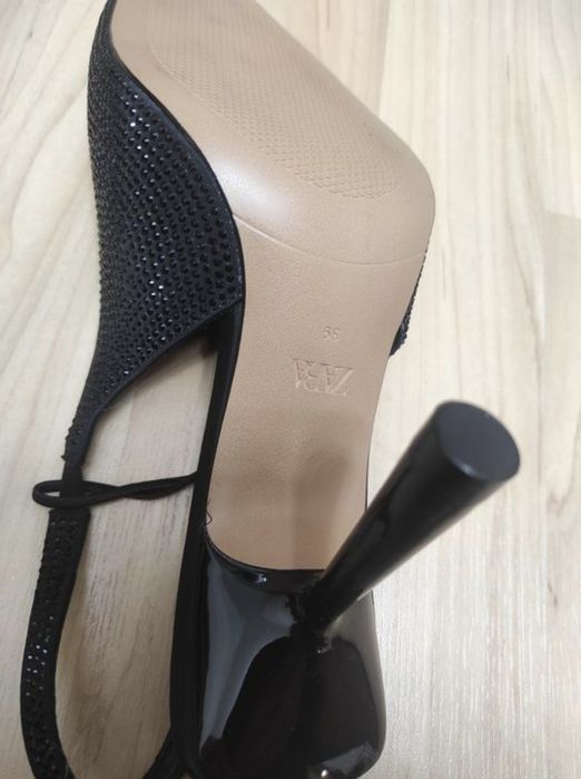 Туфли слингбэки продаются