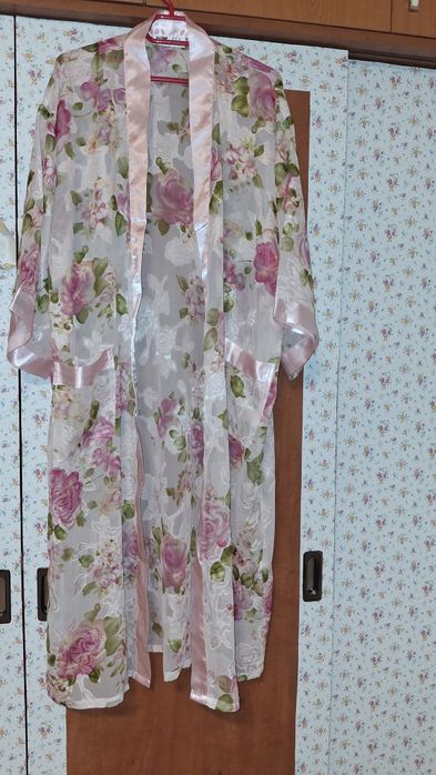 Capod sau chimono  din voal fin voal