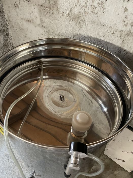 Butoi inox 400l