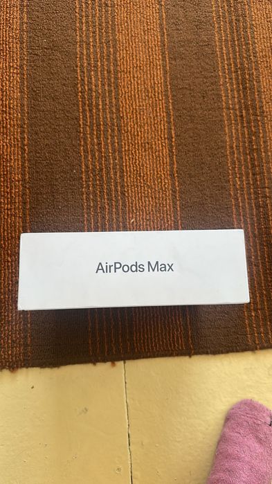 AirPods Maxs 2/ 2025