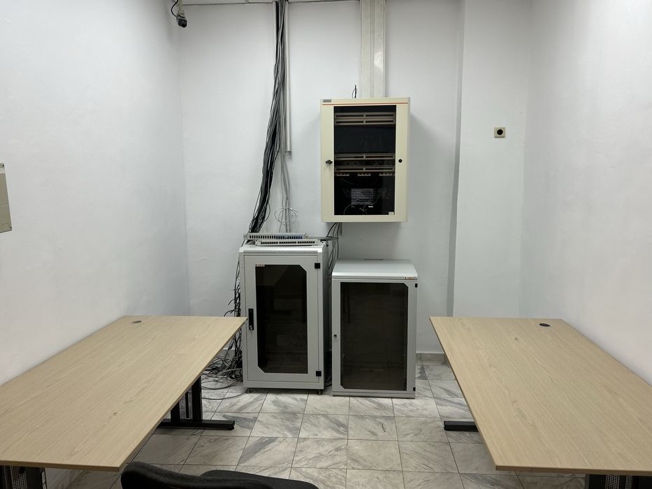 Дава се под наем Офис в Бургас, Център - 325 кв.м за 3000 € - Снимка #12