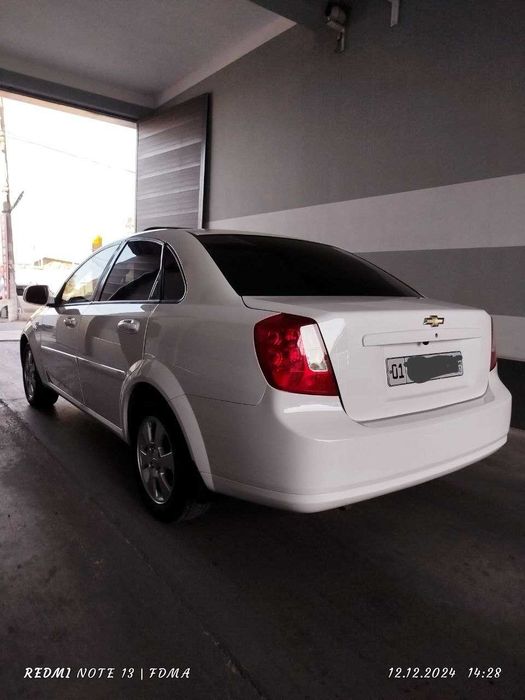 Срочно продам LACETTI AT