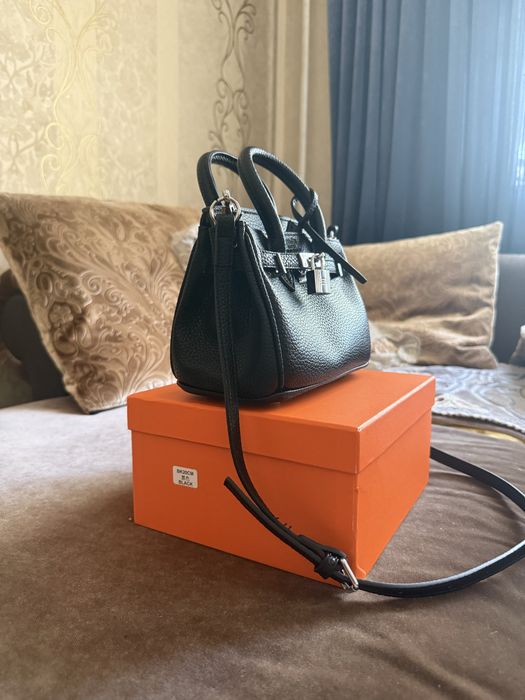 Сумочка hermes 20см оригинал новый