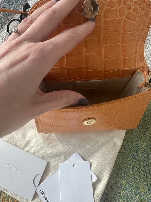 Чанта естествена кожа  BY FAR