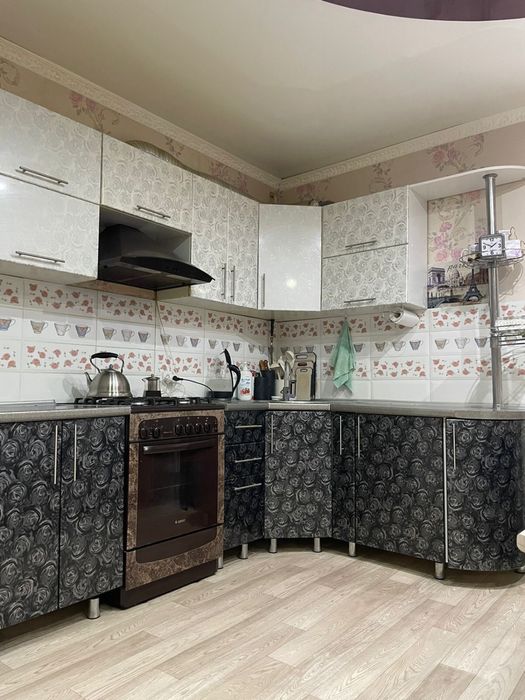 Продам кухонный гарнитур