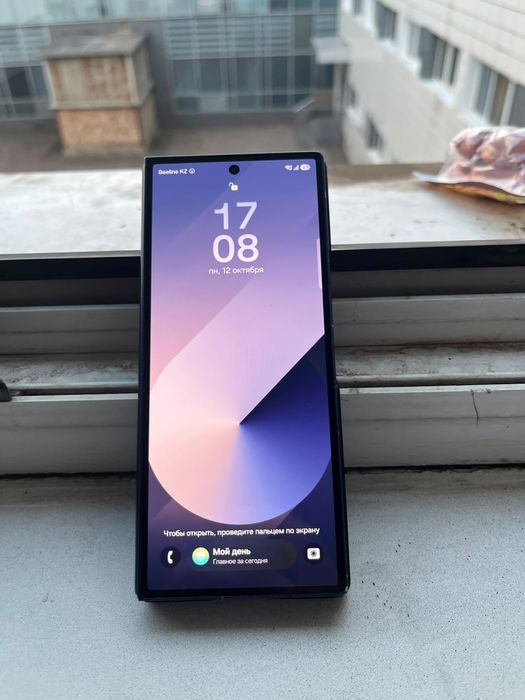 Samsung Z Fold 6 12/512 продаетса/обмен