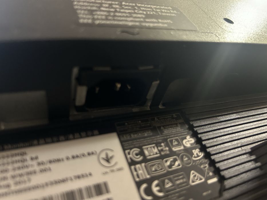 Монитор Acer 60hz