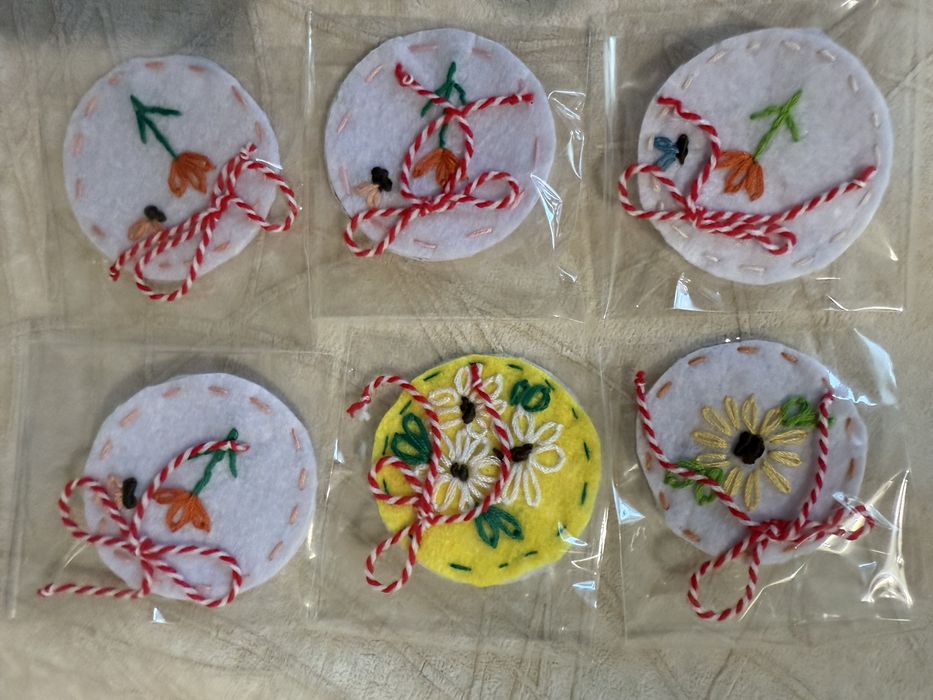 Ръчно изработени мартеници