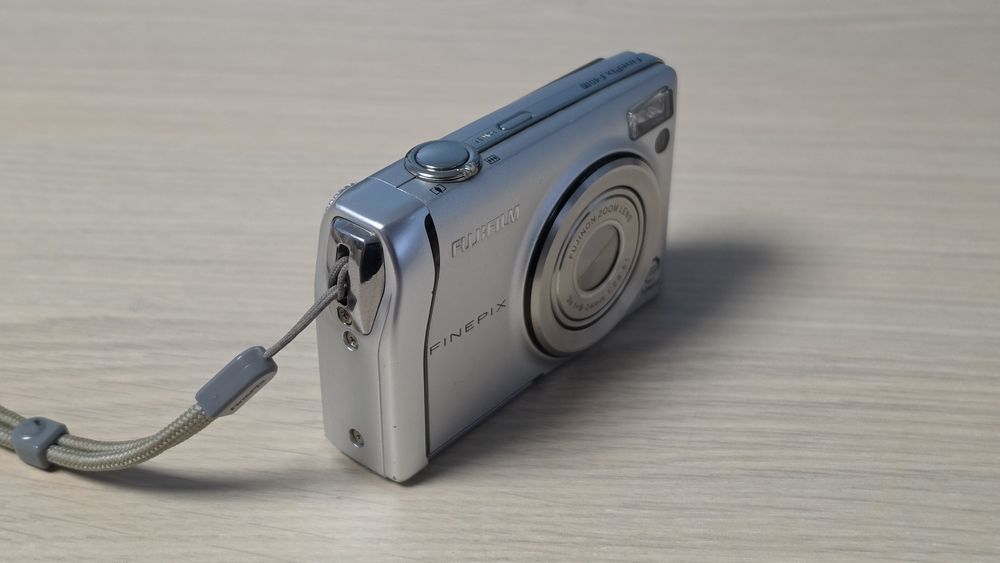 Aparat foto Fujifilm FinePix F40fd