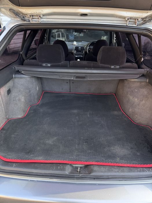 Продам Subaru Legacy 1996г