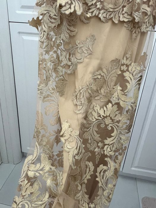 Vand rochie dantela