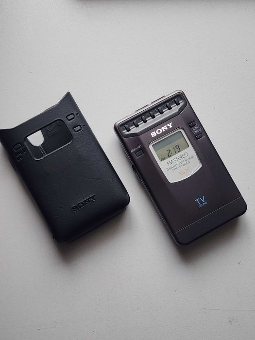 Карманный радио приемник Sony