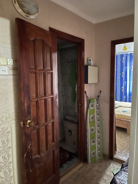 Продам 3 к кв в районе космоса