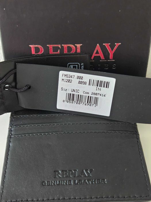 Портфейл, картелеро Replay