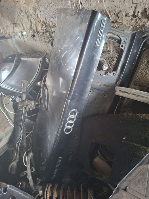 Ауди 100 с4 в разборе