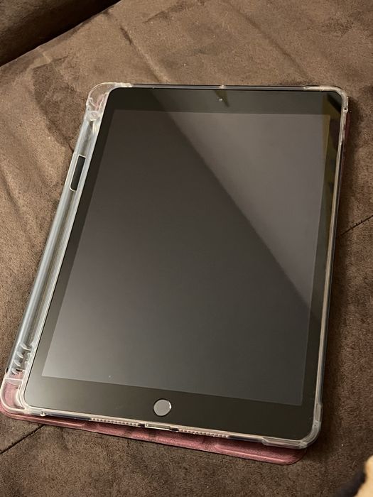 iPad generația 8, (8th gen), 128gb stare impecabilă