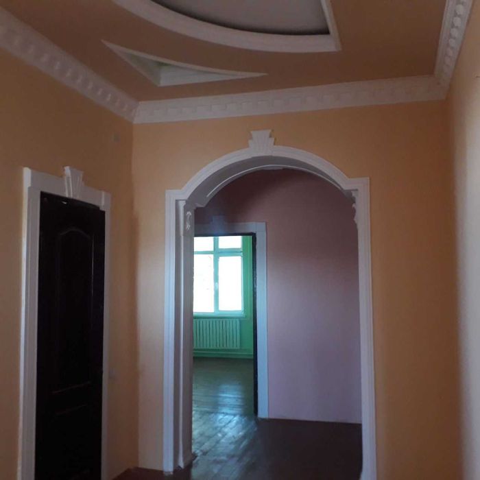 Үй сатылады Шымбай районында Бағдар Шымбай Голден парк жанында