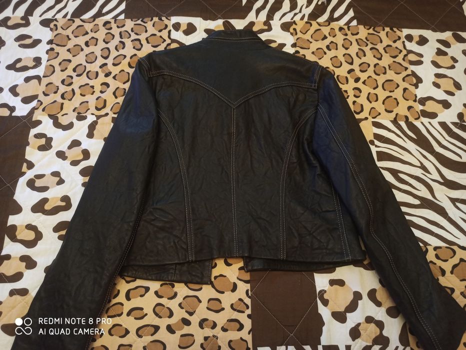 Дамско кожено яке