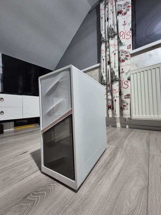 Carcasa PC - alba noua