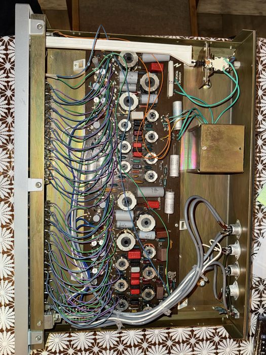 Vand amplificatoare Electronica Industriala si ElectromureS