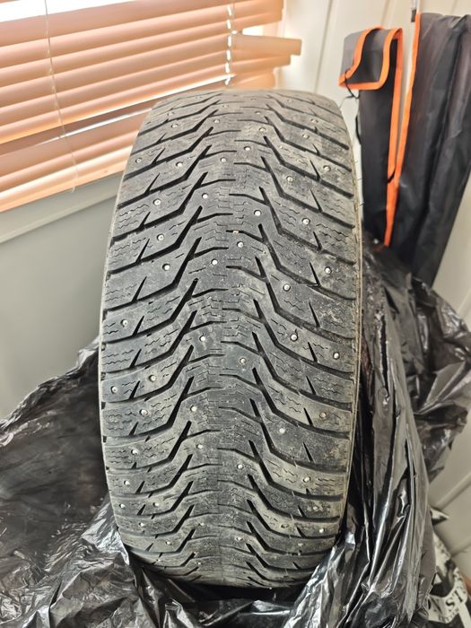 Trazano 235/45 R18