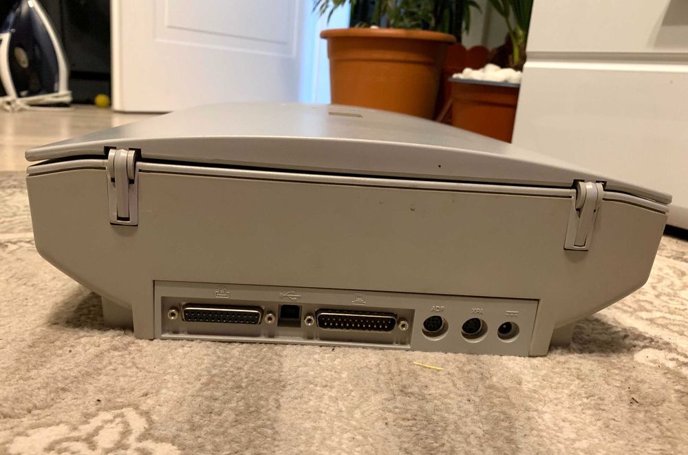 Scanner HP ScanJet 6300C A4 USB Paralel funcțional fără alimentator