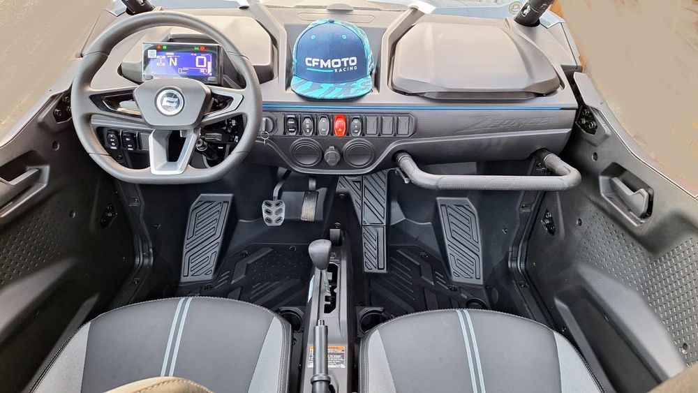 Cf MOTO Z Force Sport