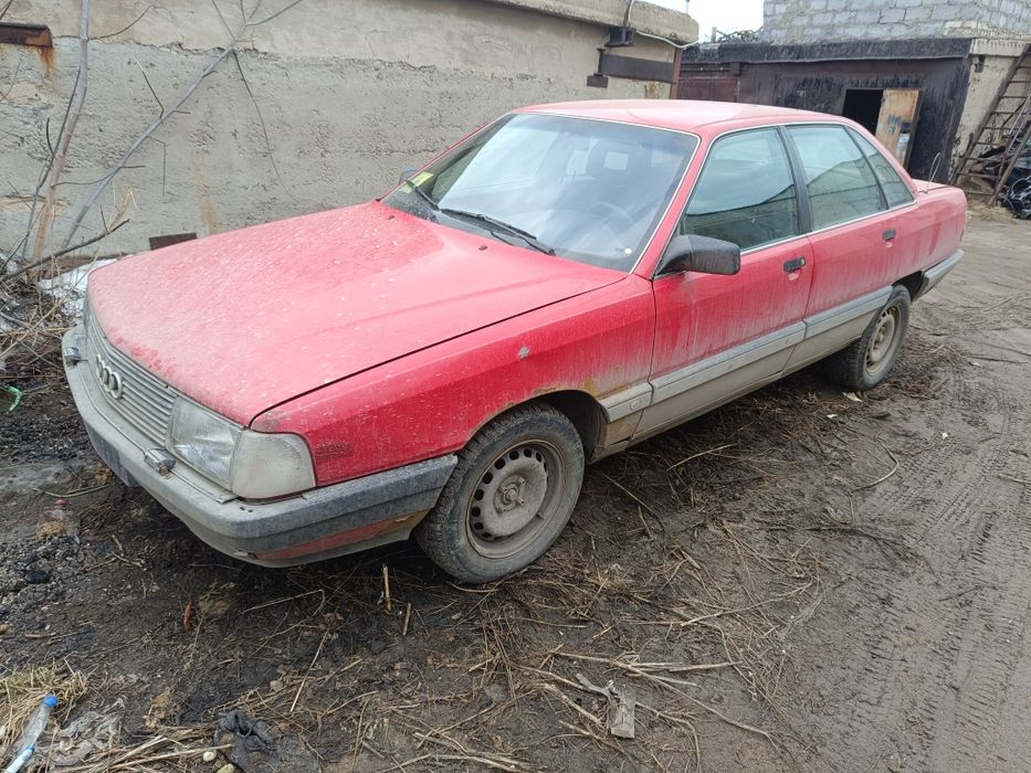 Ауди 100 с3 по запчастям