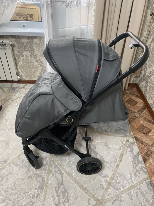 Продам коляски детские состояние отличное