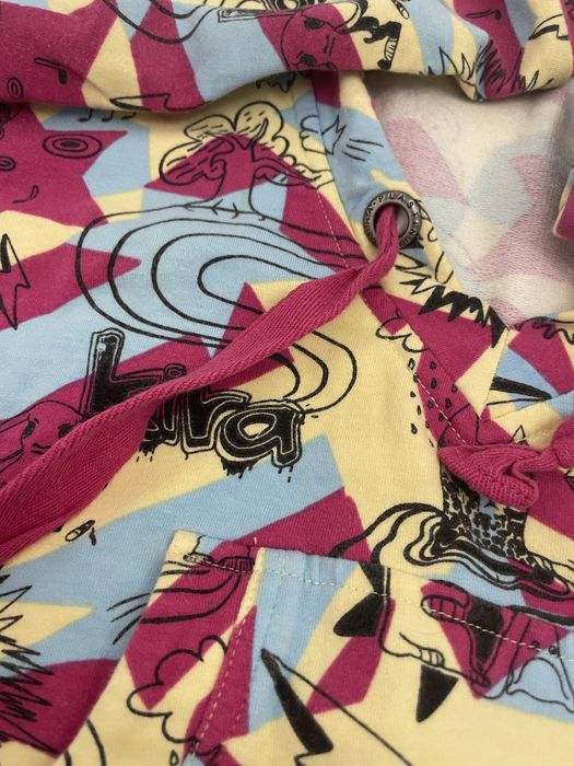 Кофта с капюшоном продам