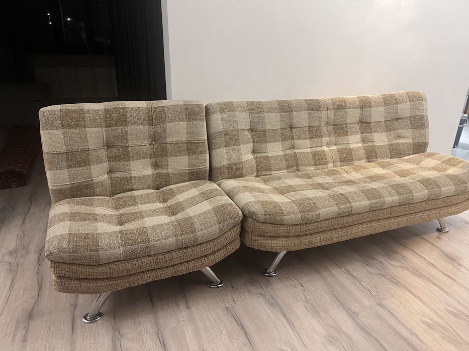 Продам диван срочно