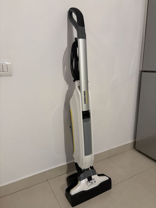 Aspirator cu spalare Kärcher