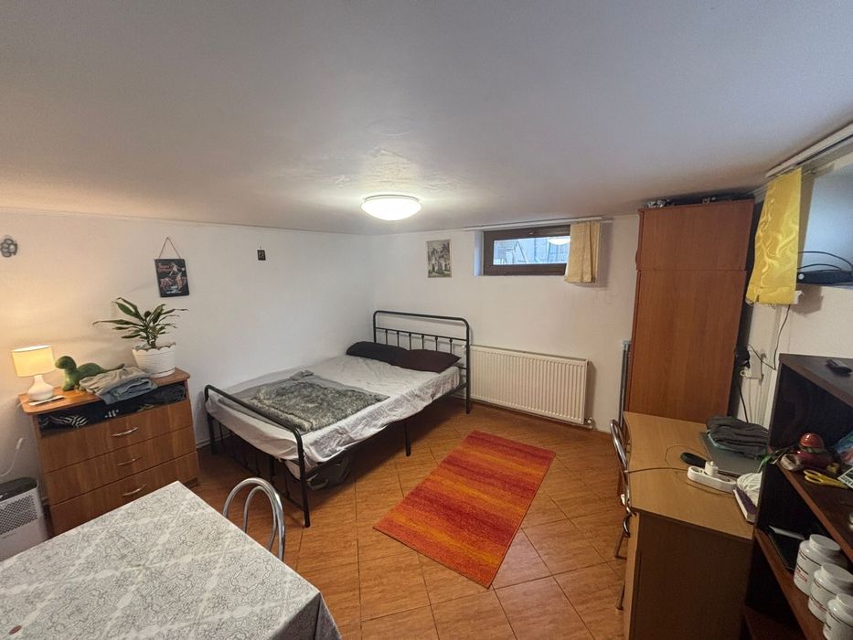 Garsoniera de inchiriat  la curte in Tulcea pentru o persoana