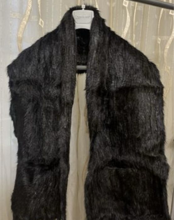 Норковый платок с карманами